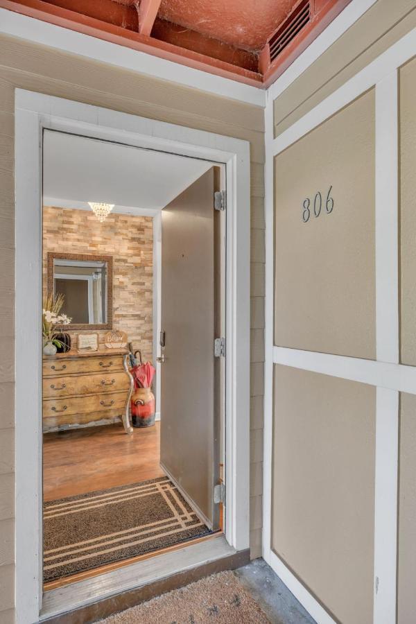 Nash Gold Private Condo - 2Bed, 2Bath, Sleep 6, 25 Min Walk To Broadway And All Nashville Attractions, Pool, Gym Eksteriør billede